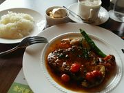 ��������̋��򓌋}�z�e���̓��e�ʐ^1