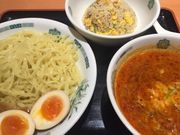 Kuda12̒؂ΓEkX̓eʐ^1