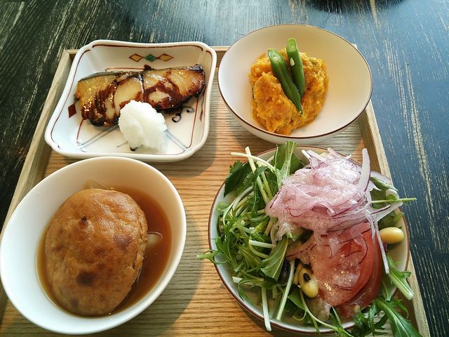 `i΂񂴂4퐷荇킹j_|dDINING ۂ̓