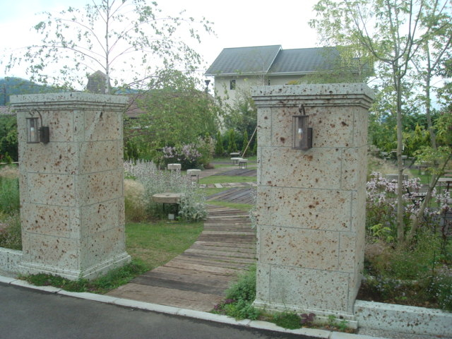 �n�i�e���X����_�x�m��΃n�i�e���X