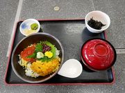 ̂ё̍Ȃ̓̉w悵݂ق̓eʐ^2