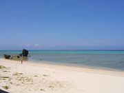 ݂قOn the Beach CAFE̓eʐ^1