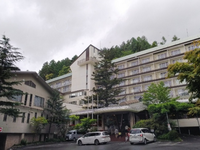 �z�e���O�ρB_���ȃO�����h�z�e����̓�