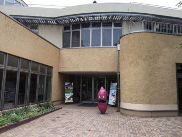 �O��_��ۂ��ہ@�Ȃ߂����t�@�[�}�[�Y���B���b�W