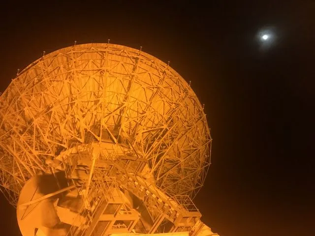 石垣島で星空を観察する様子