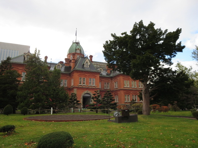 ���ʌ������č�������̒���_�k�C�������{����(�Ԃ�񂪒���)