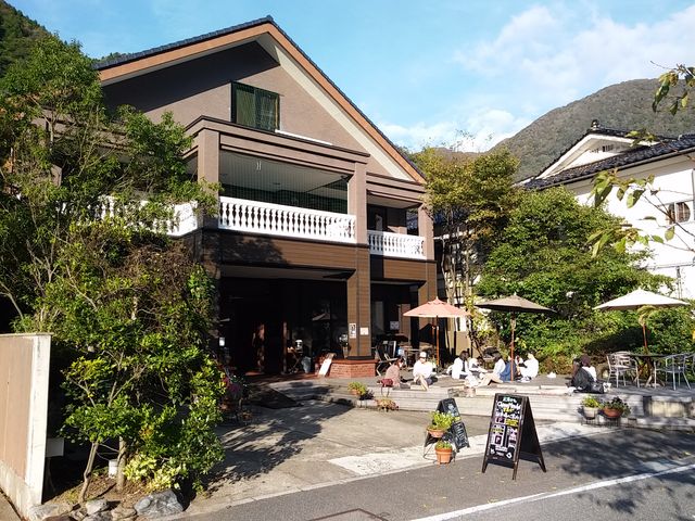 �`�b�g�E���b�V�F1_�����J�t�F Chitto Motche�i�`�b�g���b�V�F�j