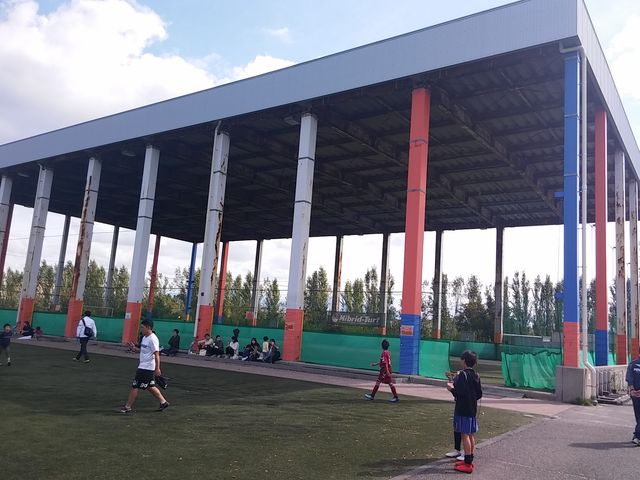 �A���r���b�W3_�V�����ăX�|�[�c�Z���^�[�i�A���r���b�W�j