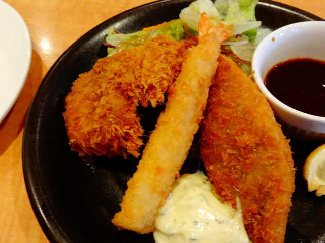 ǁ[̃KXg DyΎRʓX̓eʐ^1