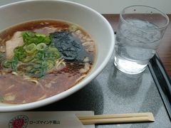 䂤̕RT[rXGAւ̓eʐ^1