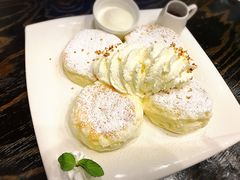 ҂イCafe Capricieuxւ̓eʐ^1