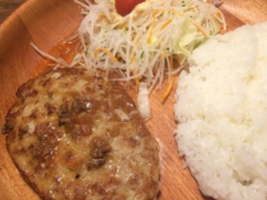 �ӂ�����񂳂�̂т�����h���L�[���ΓX�ւ̓��e�ʐ^1