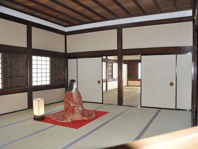 ��P�炵���l�`_�P�H�鉻�ϘE