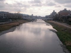 ���ɂ���̊���ւ̓��e�ʐ^1