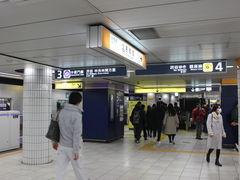 銀座線と半蔵門線は同じホームで乗り換えできます 表参道駅の口コミ じゃらんnet