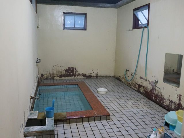 2�C3�l
���ɔ�ׂ�΂ʂ邢_���h����