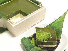 AW[GINZA SIXւ̓eʐ^1