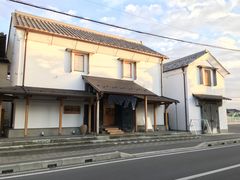 �݂�����̌��鑠���قւ̓��e�ʐ^1