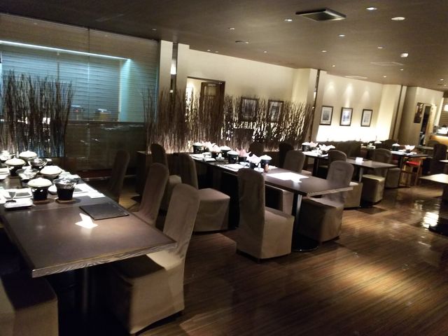 [H̓Xĝ悤ȏꏊŁB_ΊyǕxmi