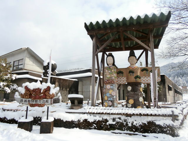 ��g�����������