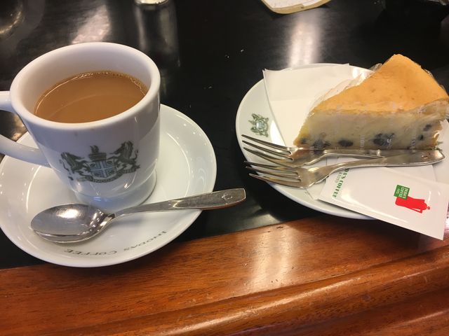 R[q[̓~NAďԂX̂߁B́A~N̂݁BƁAD݂ɃI[_[܂B_Cm_R[q OxX