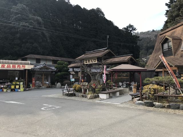 �����Ƃ��y�Y��������܂��B_�V�R�����������򂹂��炬�̓�