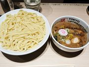 TOKYO UNDER GROUND RAMEN ҂̓eʐ^1