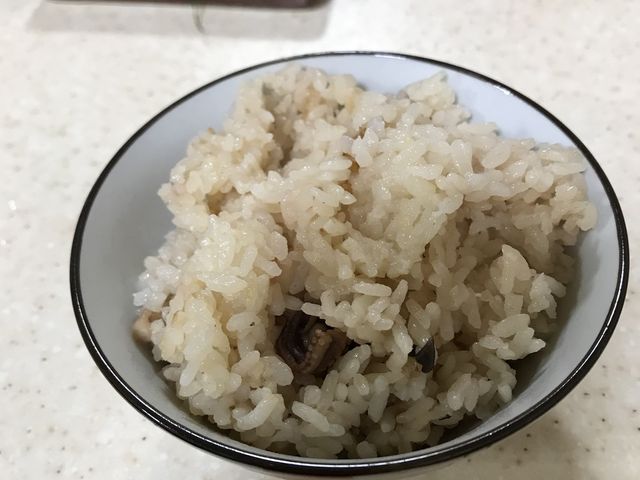 たこめし。美味しいのだが、たこが少ない。_かねひで