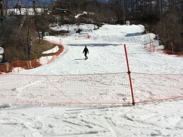 �Ȃ��炩�ȃX�L�[��_�������]�[�g�@�r�̕��z�e�������]�[�c