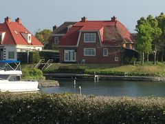 �n�E�X�e���{�X�̎ʐ^1