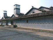 L^ĴjƂ݂̊ق̓eʐ^1