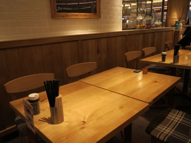 X@ȕ͋C_ڂde͂ CI[튊X