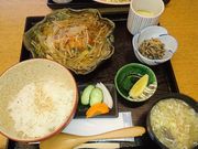 �I�M�[����̐��E�ېV�̓��e�ʐ^3