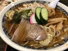 ��コ��̉h���{�X�ւ̓��e�ʐ^1