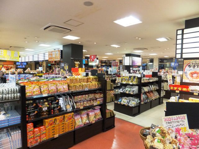 土産物売り場_尼御前サービスエリア(上り線)