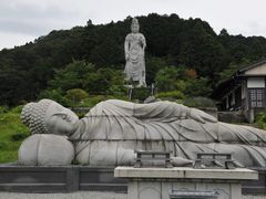 高さ20m・重量1200トンの巨大石仏像 - 天竺渡来大観音石像のクチコミ