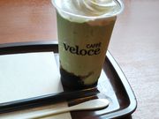 eb����̃J�t�F �x���[�`�F ��ΉG�R�X�̓��e�ʐ^1