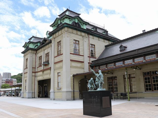 �a�z���_���̑��Ɖw�ɁB_��i�`�w