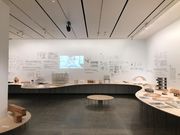 䂤肳WHAT MUSEUM̓eʐ^1