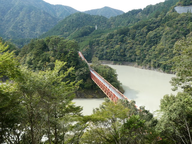 ��ɓo���ēW�]�䂩�猩���i�F_�����Ώ�w