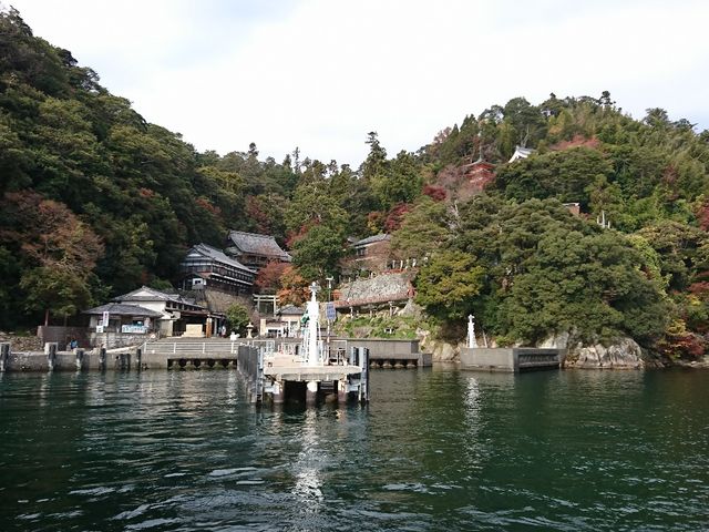 �`_�|����