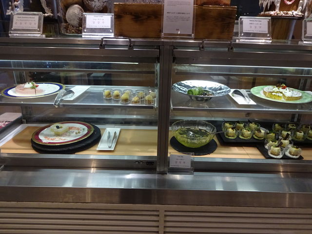 �X�C�[�c_ANA�N���E���v���U�z�e���_��