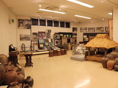 hyde����̍��A�m�����j�����Z���^�[�ւ̓��e�ʐ^1