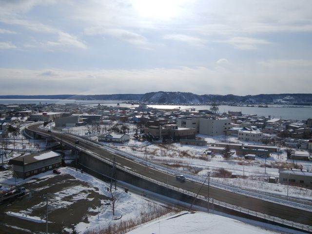 ���݂͔��������ƊX�ł��B_���̉w���݃O�����p�[�N�E���ݖ��o�^�[�~�i���E�R���L���G