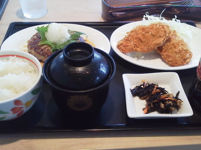 V񂳂̃fj[Y蓡uX̓eʐ^1