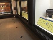 Ȃׂ̎OdCSNق̓eʐ^3