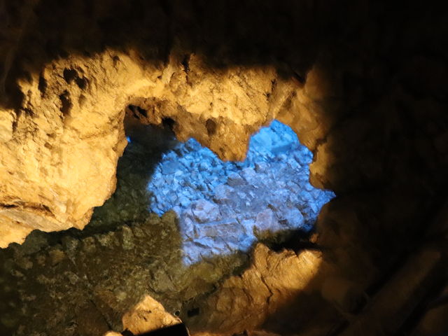 ��΂ɗ��l�����̐��n�ɂ������A�n�[�g�^�̌��ڂ��B_����
