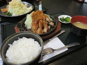 yosshy̏\ؓH[ 䂤̓eʐ^3