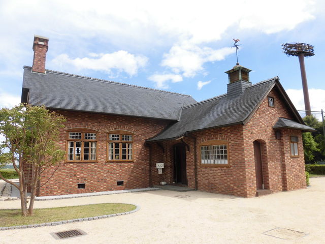 ���V��_���V���E������