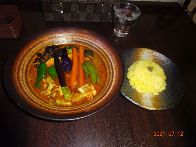 Aꍇ̐Hׂ؃X[vJ[_J[̂ӂ̂